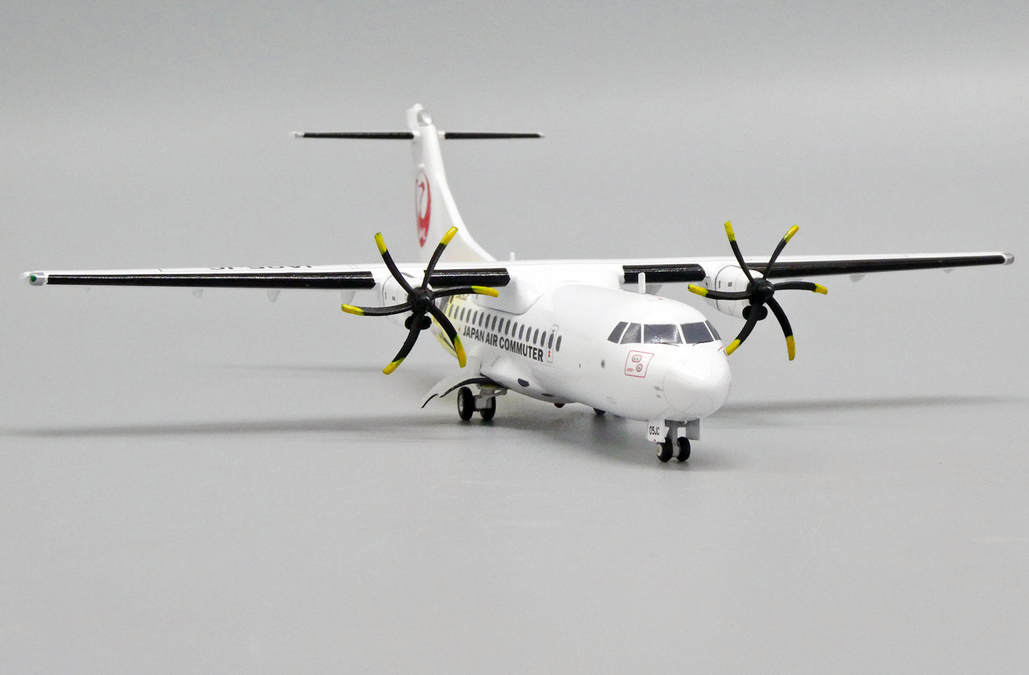 Japan Air Commuter "Tajima" ATR42-600